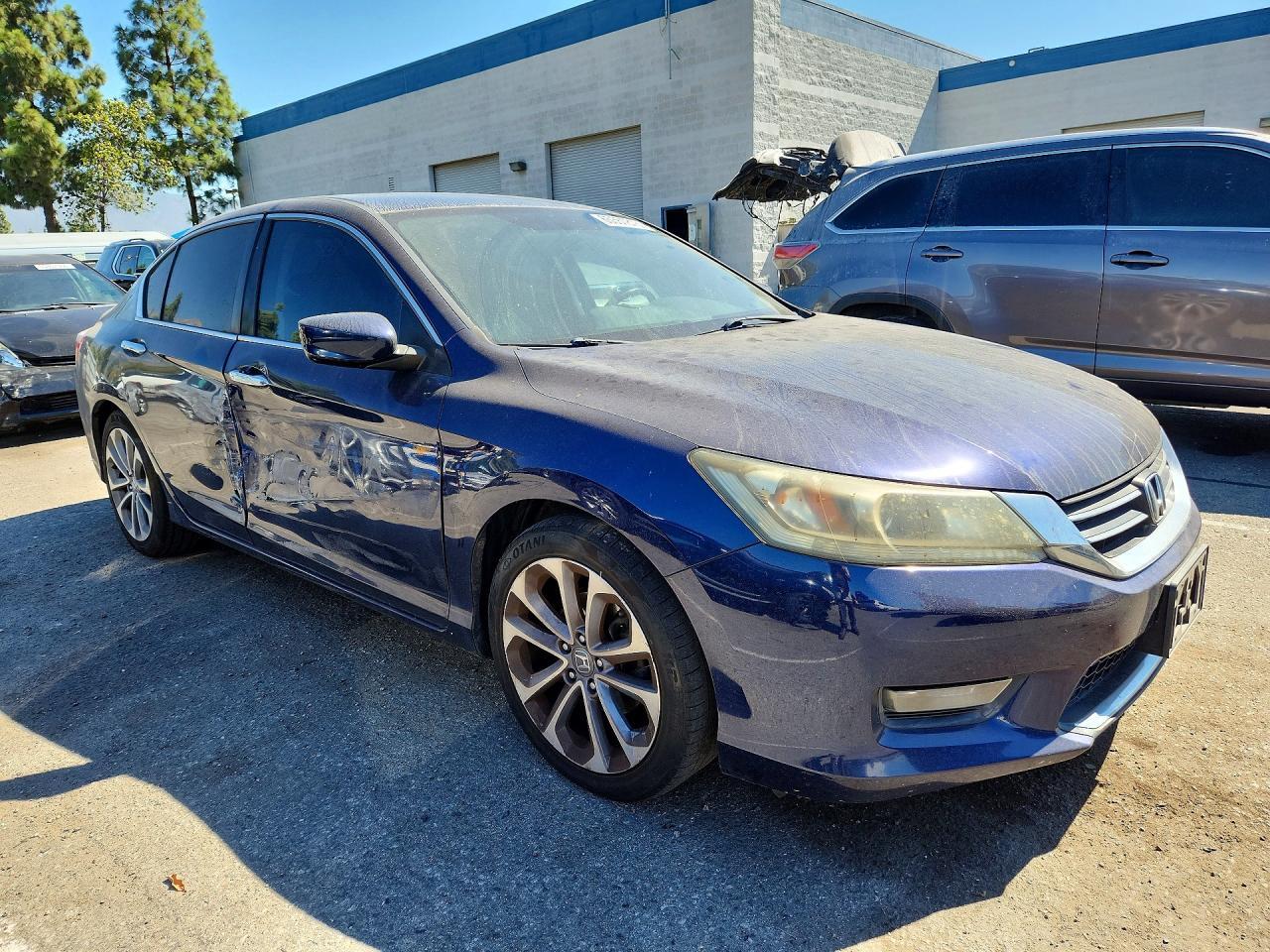 2015 HONDA ACCORD SPORT — Фото 4 из 12