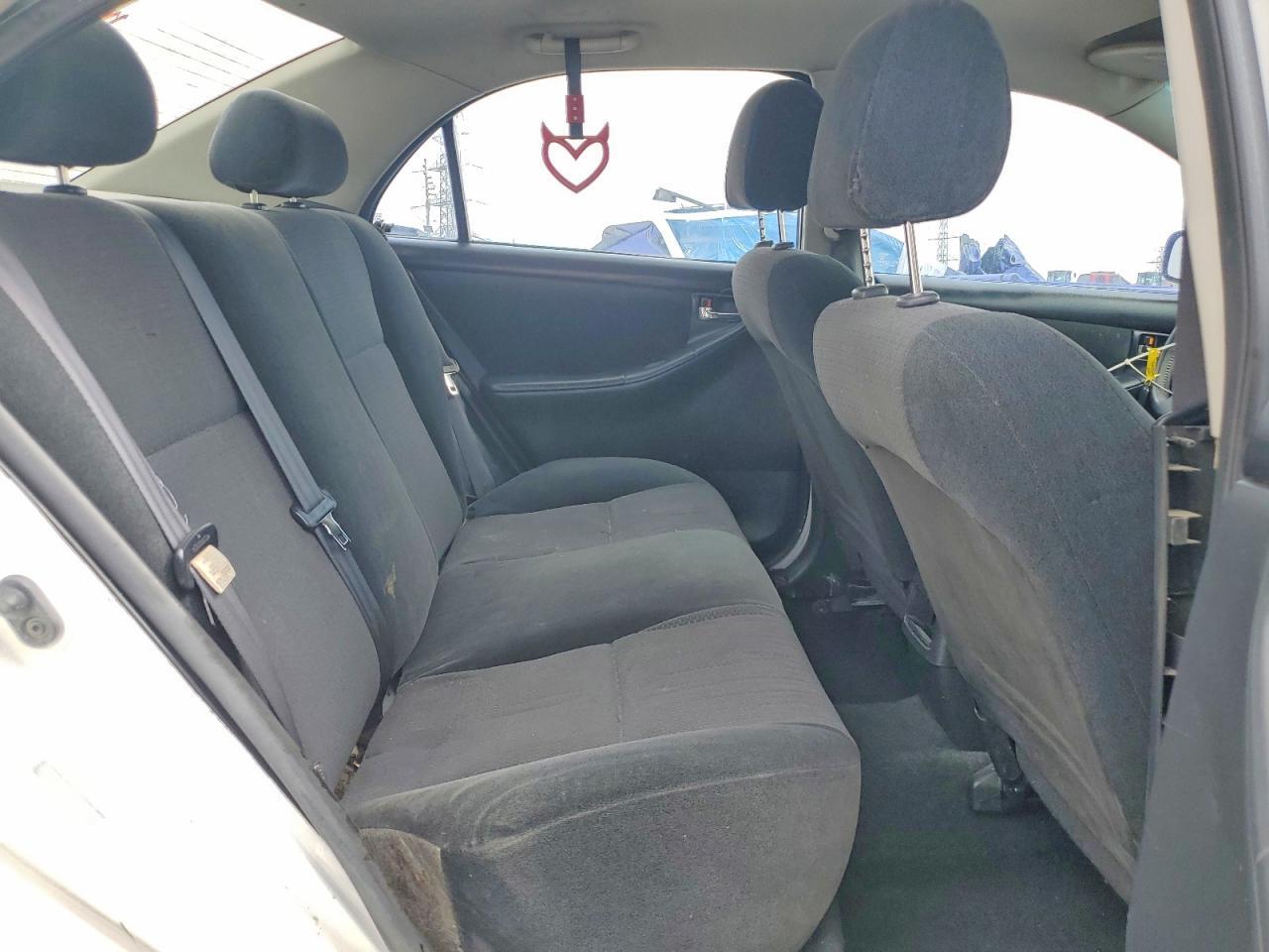 2004 TOYOTA COROLLA S — Фото 10 из 13
