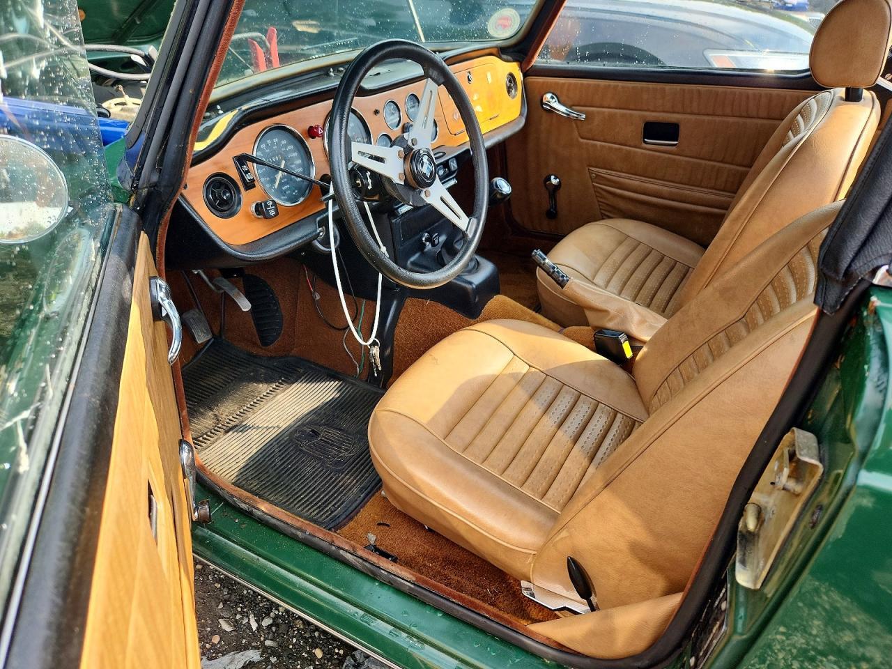 1976 TRIUMPH CAR TR6 — Фото 8 из 12