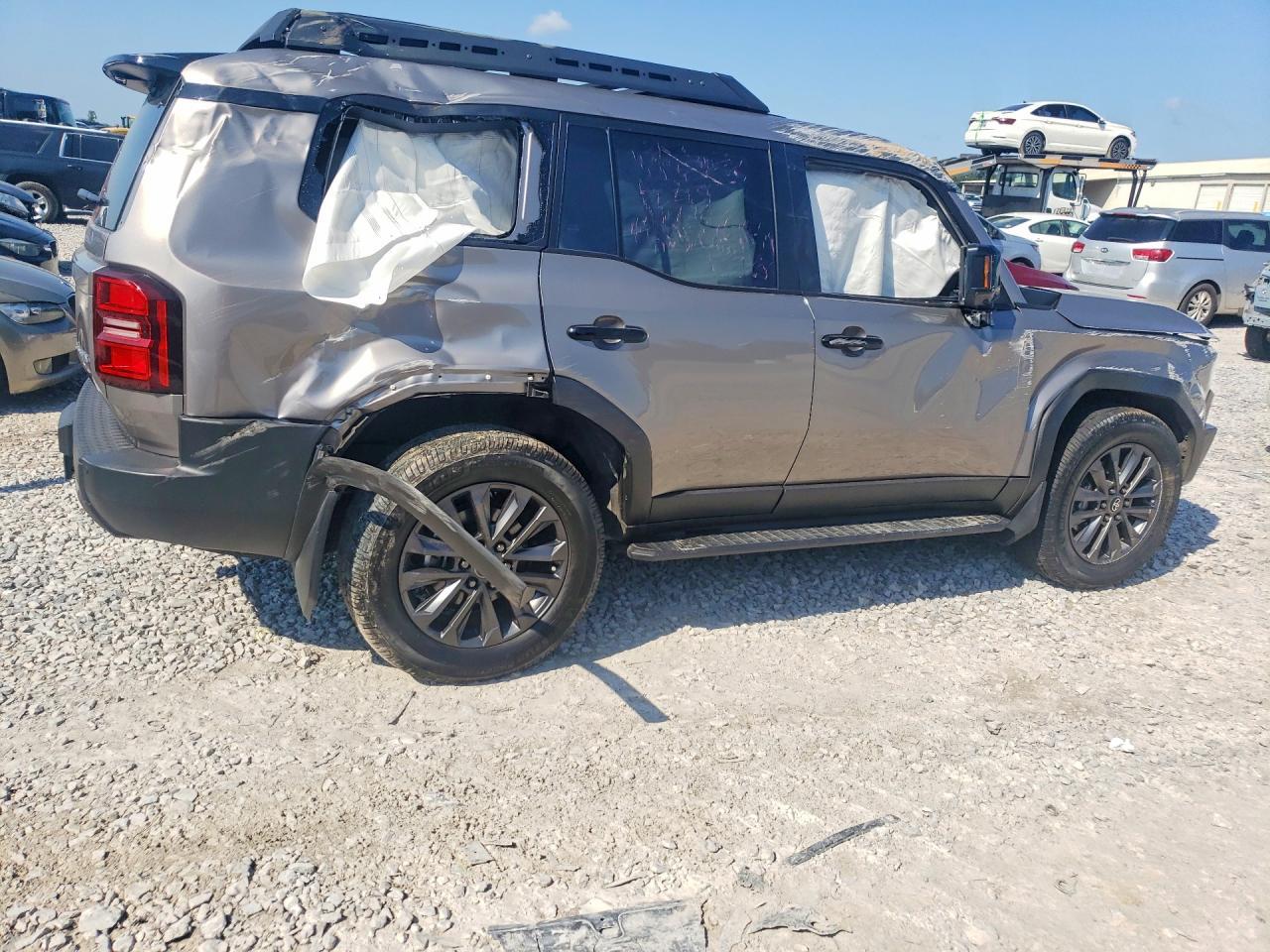 2025 TOYOTA LAND CRUISER BASE — Фото 3 из 13