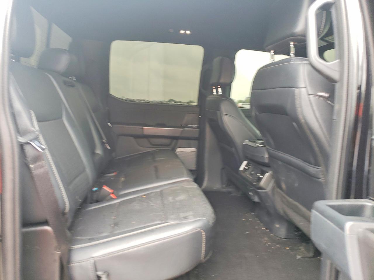 2025 FORD F150 LARIAT — Фото 10 из 13