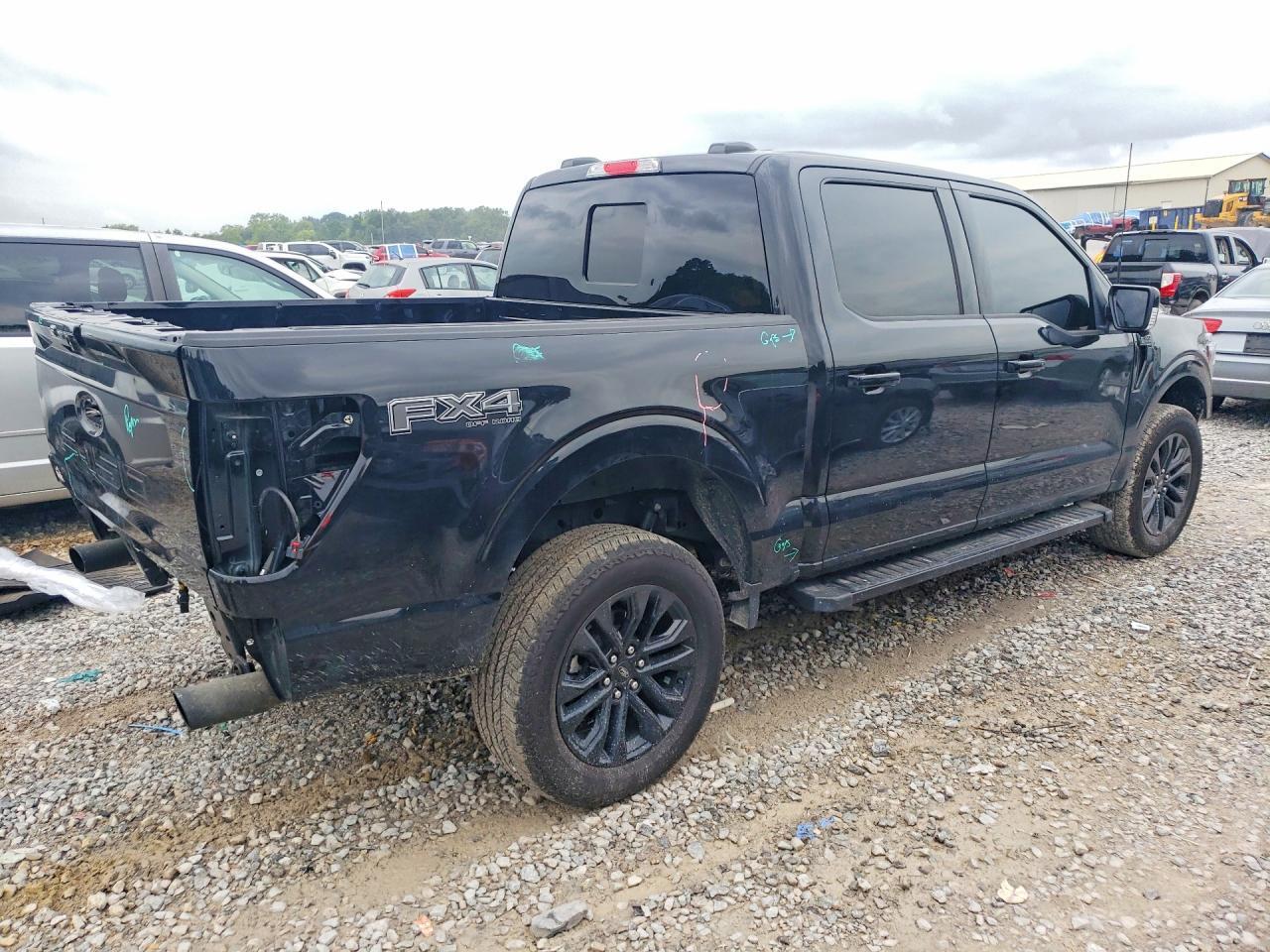 2025 FORD F150 LARIAT — Фото 3 из 13