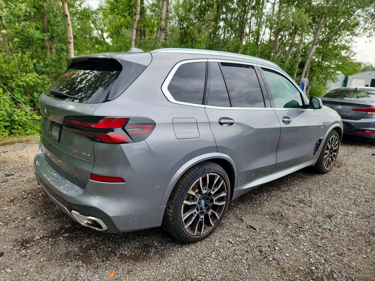 5UX43EU03R9V48131 2024 BMW X5 photo no. 3