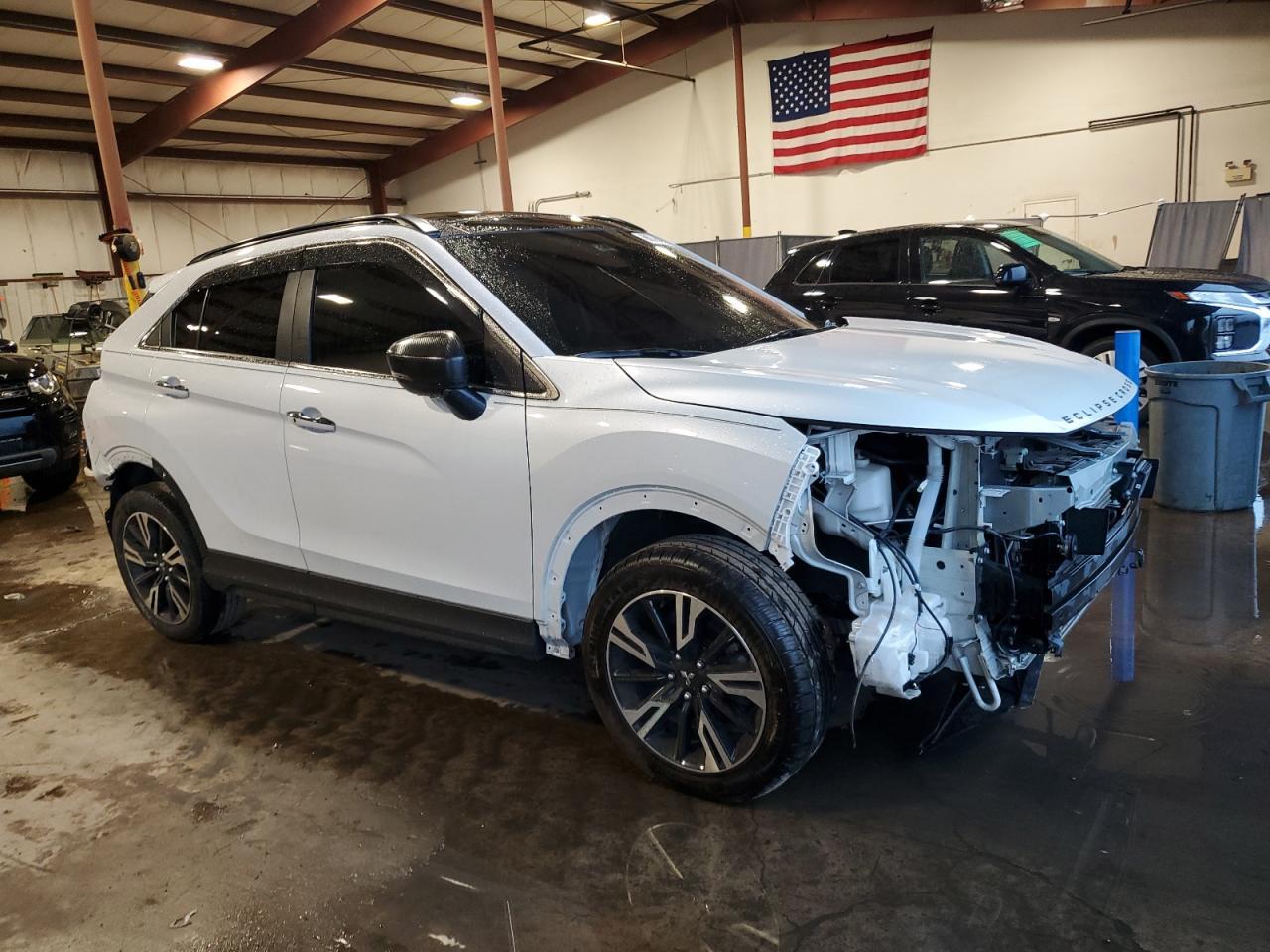 2024 MITSUBISHI ECLIPSE CROSS SE — Фото 4 из 13