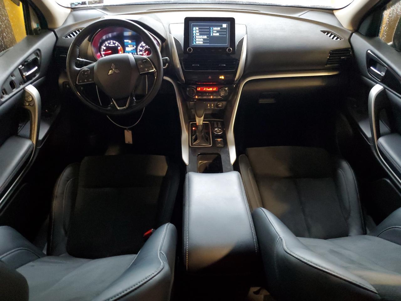 2024 MITSUBISHI ECLIPSE CROSS SE — Фото 8 из 13