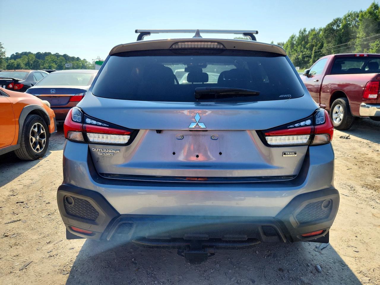2024 MITSUBISHI OUTLANDER SPORT S/SE — Фото 6 из 13