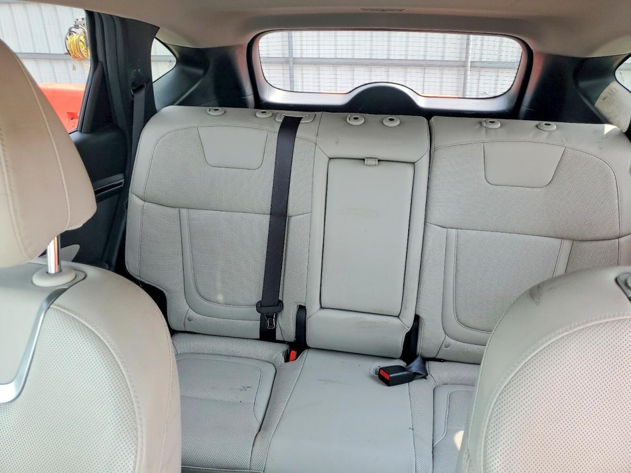 2022 HYUNDAI TUCSON LIMITED — Фото 10 из 13