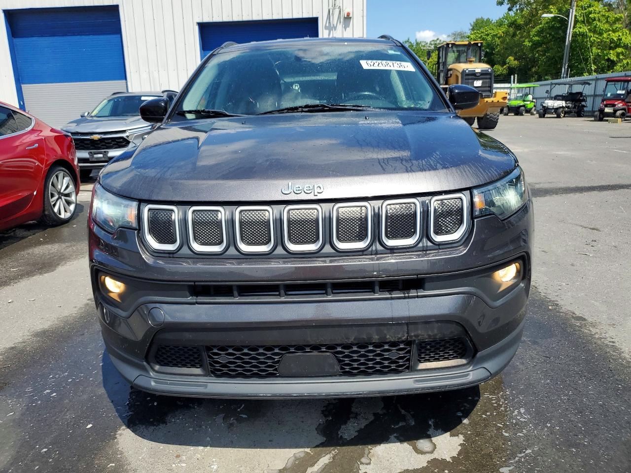 2022 JEEP COMPASS LATITUDE LUX — Фото 5 из 14