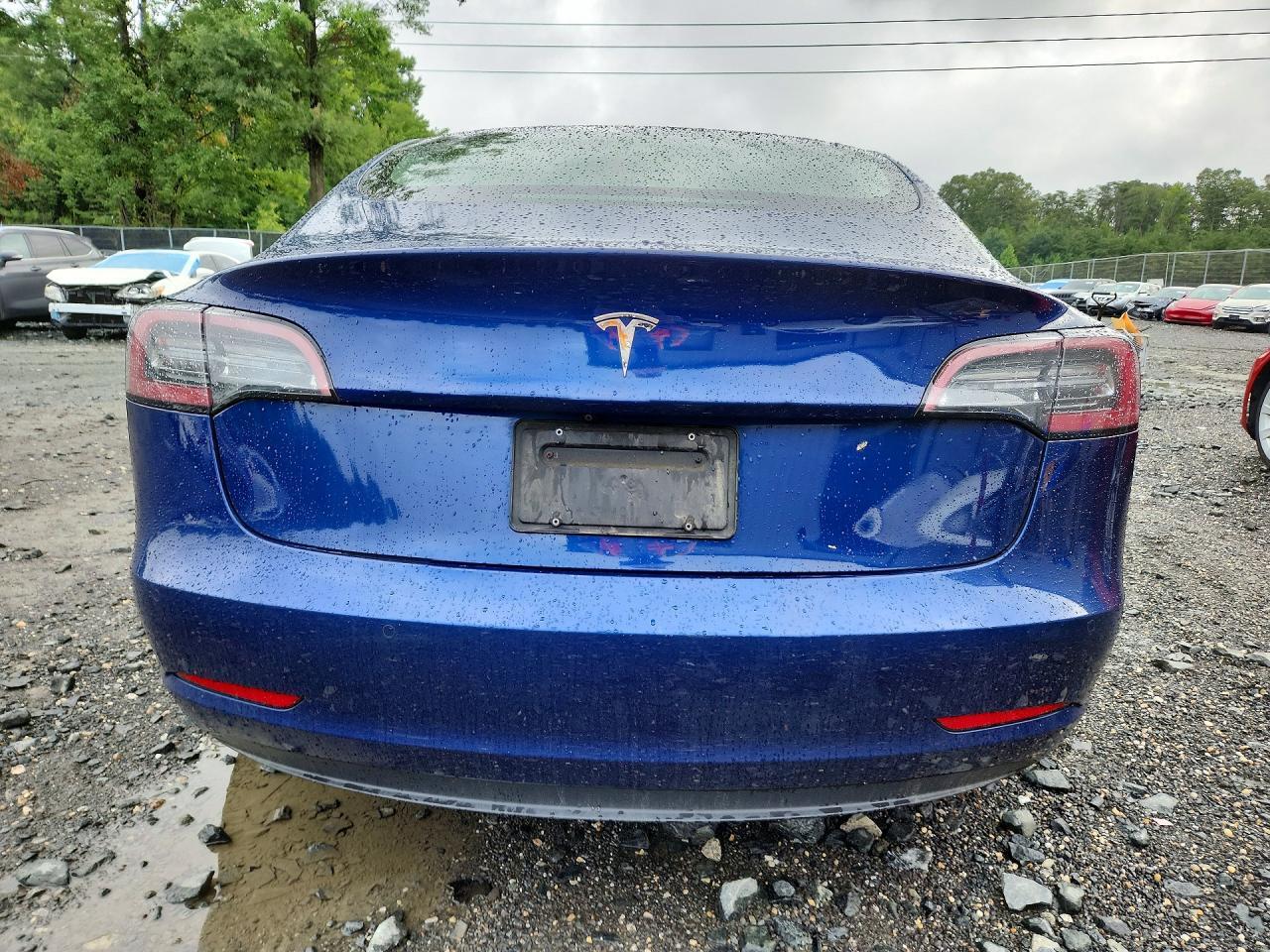 2022 TESLA MODEL 3 — Фото 6 из 12