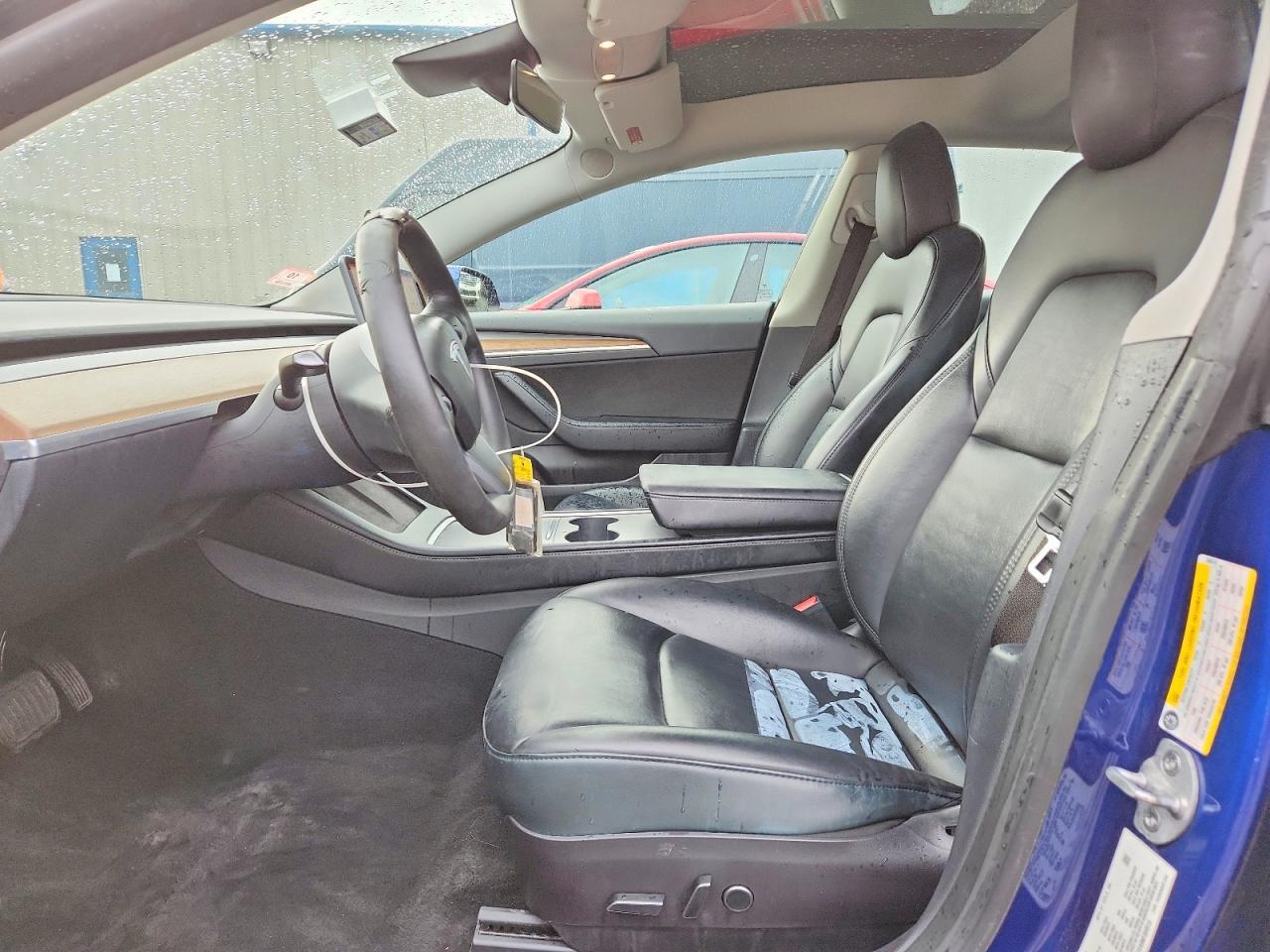 2022 TESLA MODEL 3 — Фото 7 из 12
