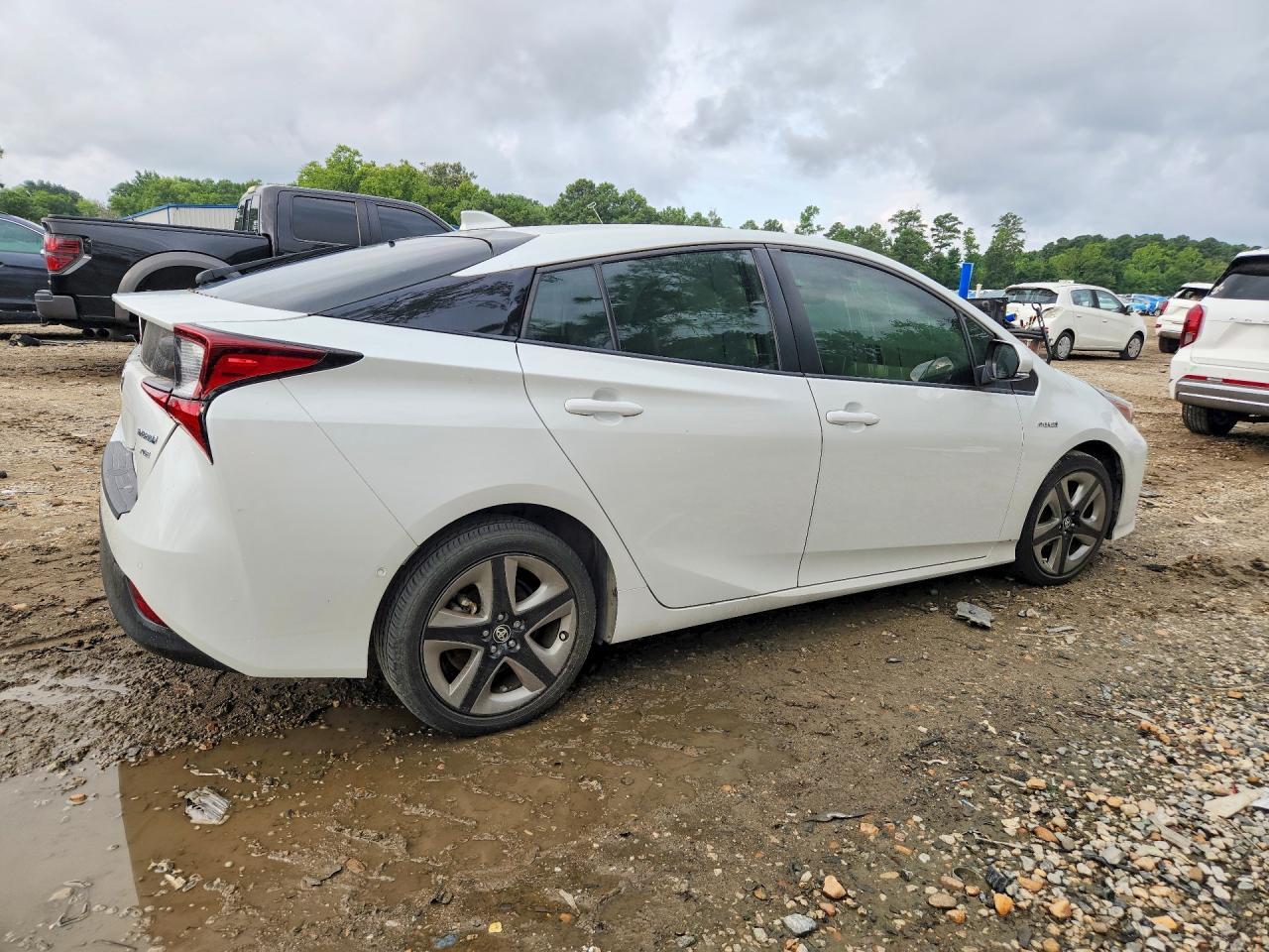 2022 TOYOTA PRIUS XLE — Фото 3 из 13
