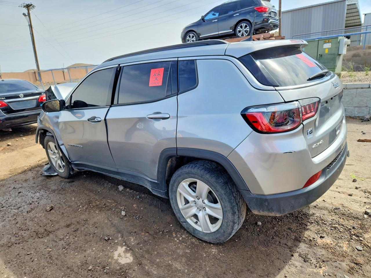 3C4NJDBB7NT165739 2022 JEEP COMPASS photo no. 2