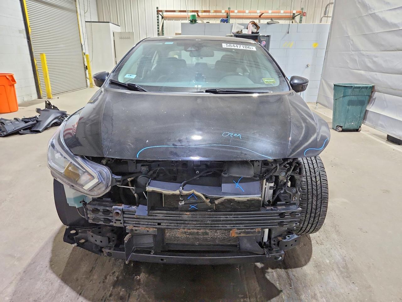 3N1CN8EV4ML837105 2021 NISSAN VERSA photo no. 5