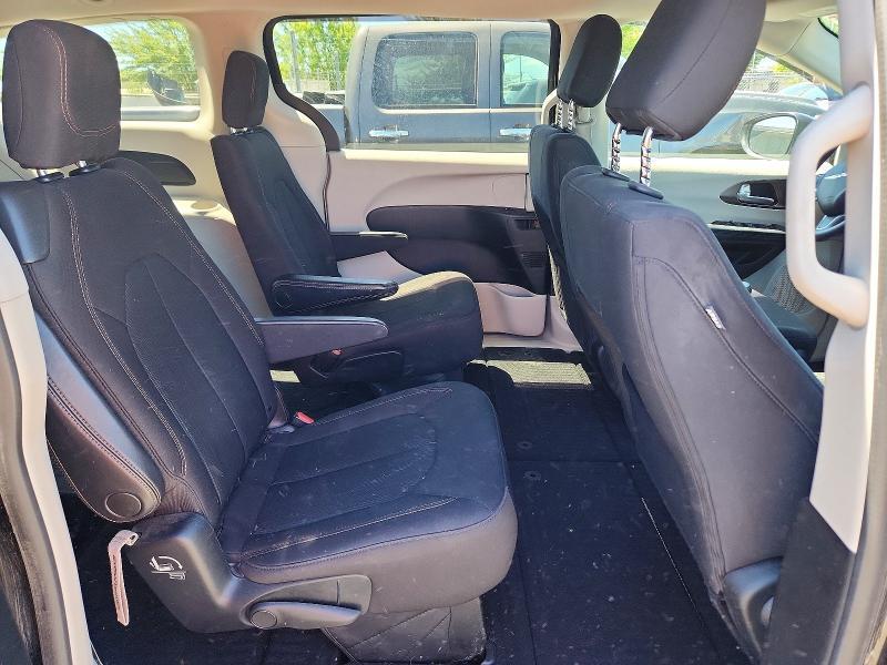 2C4RC1CG7HR747948 2017 CHRYSLER PACIFICA photo no. 11
