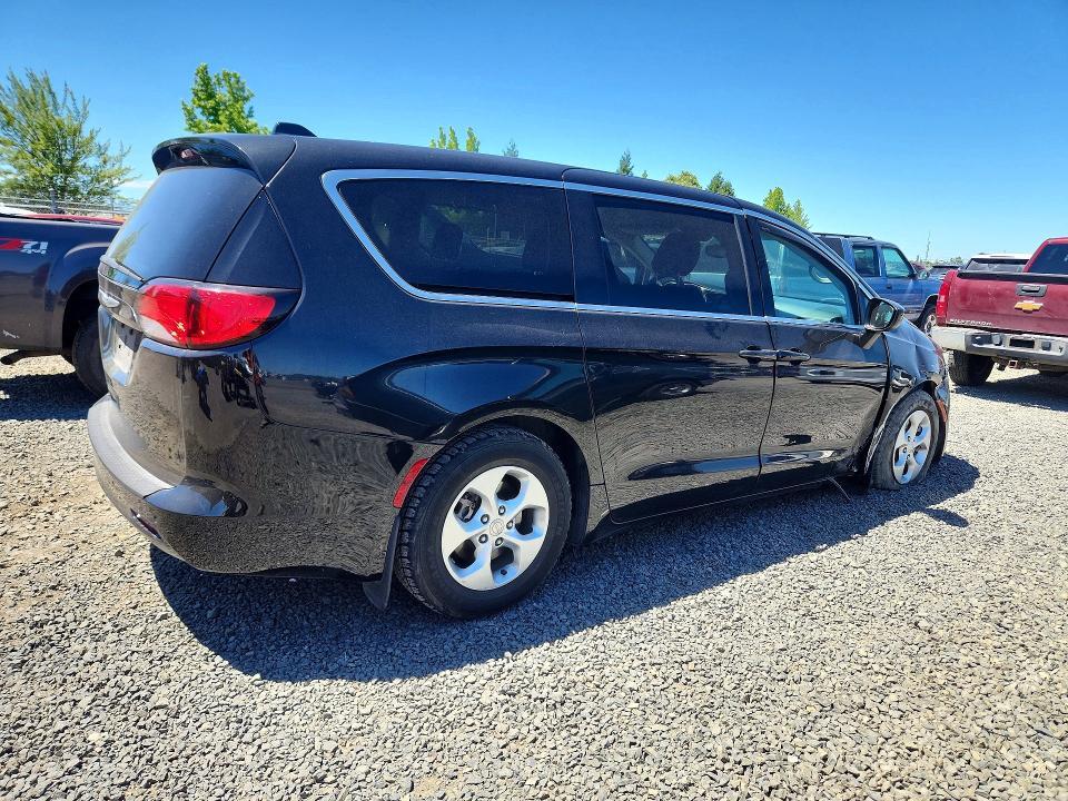 2C4RC1CG7HR747948 2017 CHRYSLER PACIFICA photo no. 3
