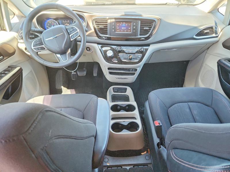 2C4RC1CG7HR747948 2017 CHRYSLER PACIFICA photo no. 8