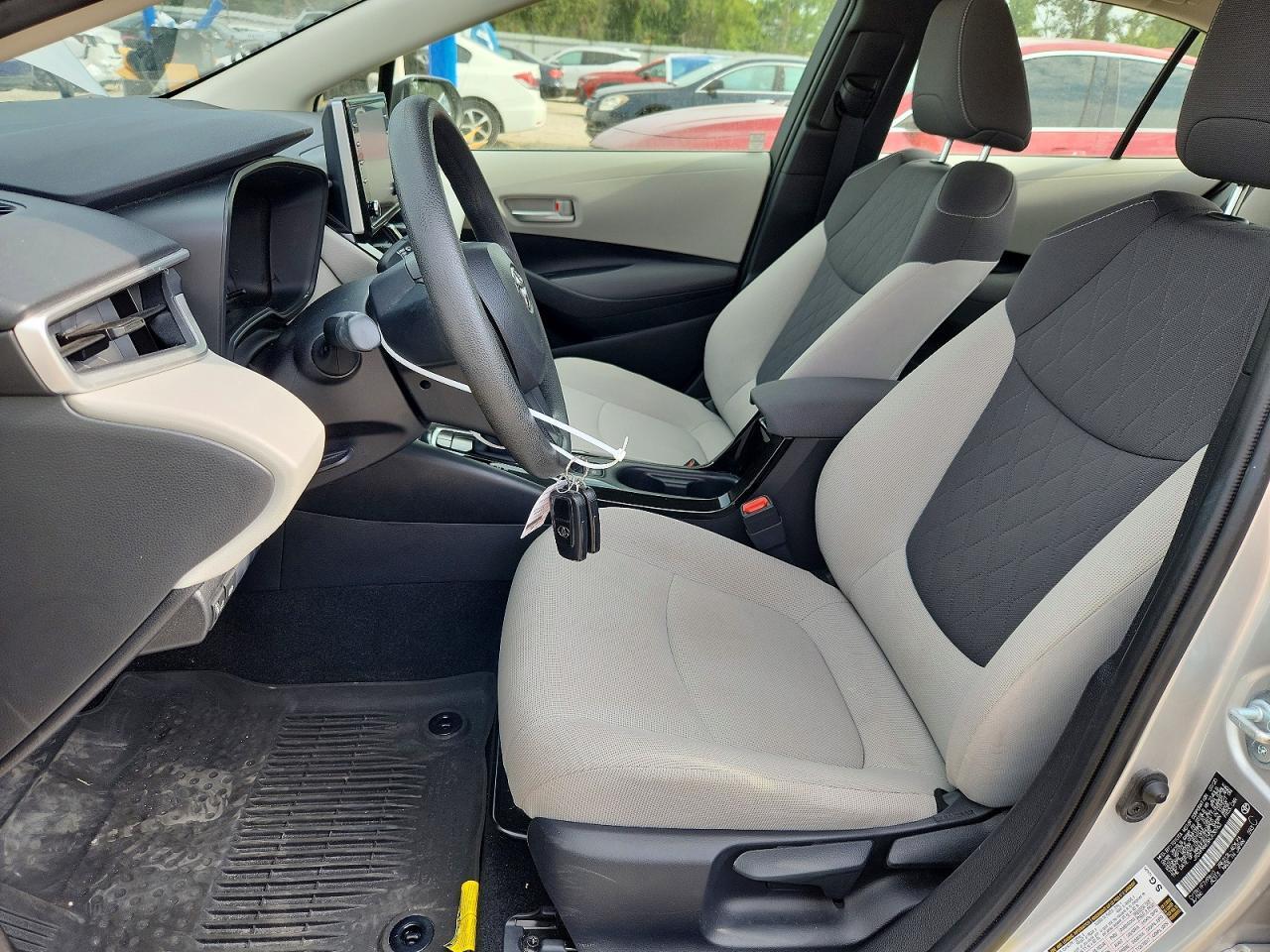 2021 TOYOTA COROLLA LE — Фото 7 из 13