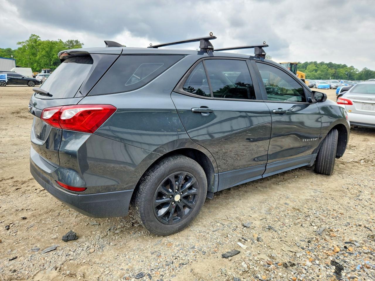 2020 CHEVROLET EQUINOX LS — Фото 3 из 13