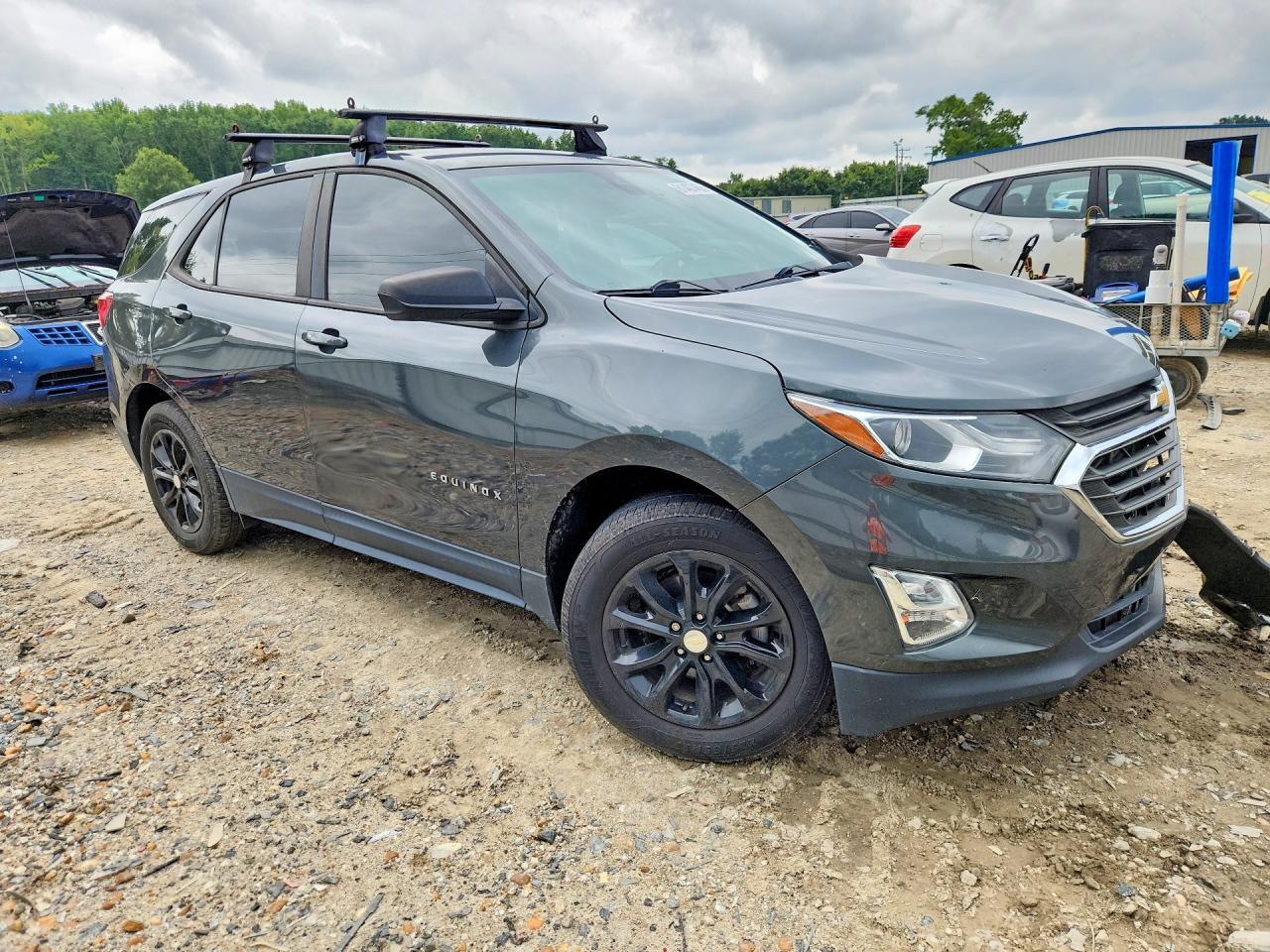 2020 CHEVROLET EQUINOX LS — Фото 4 из 13
