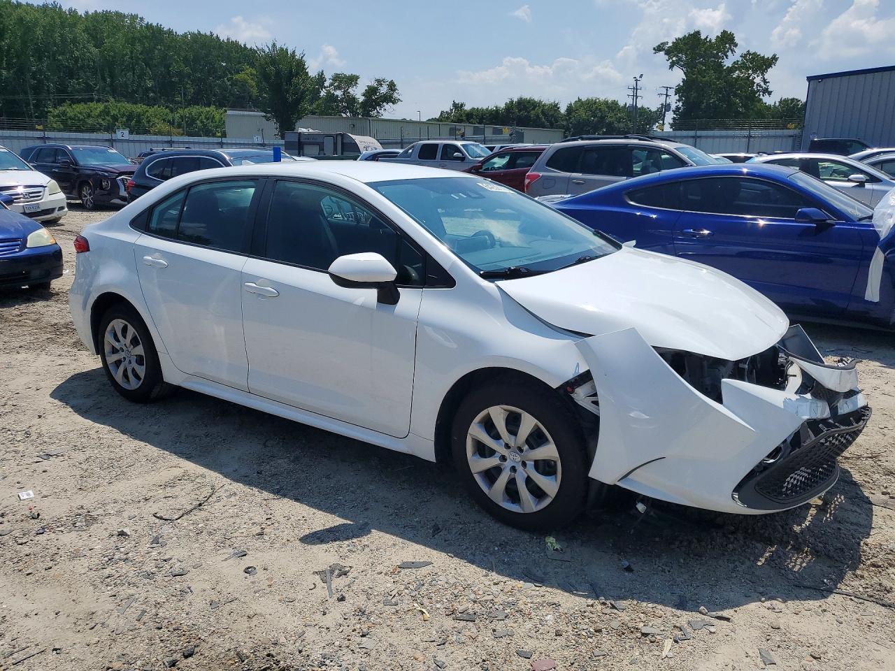 2020 TOYOTA COROLLA LE — Фото 4 из 12