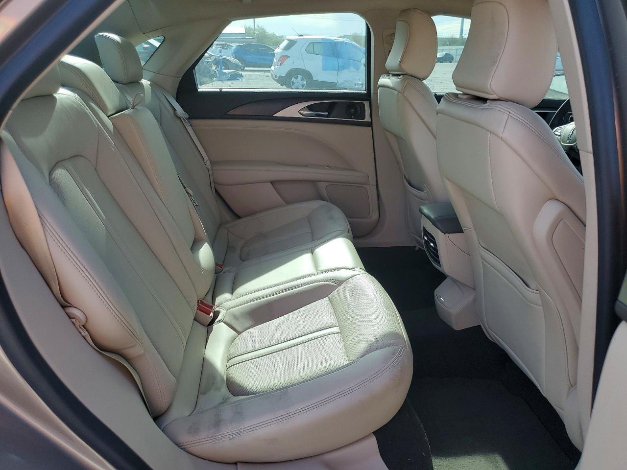 2020 LINCOLN MKZ RESERVE — Фото 10 из 12