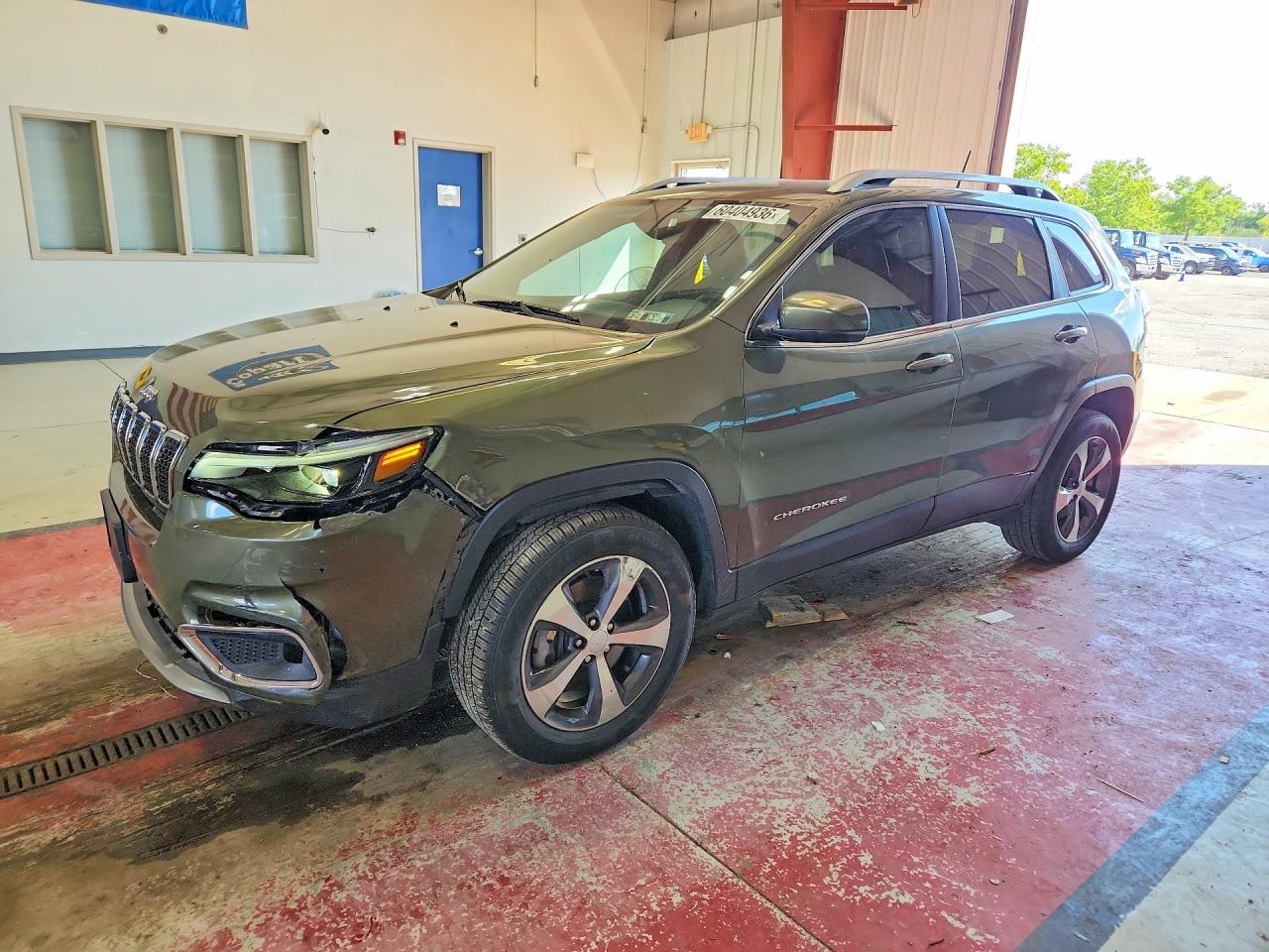 1C4PJMDX4KD317043 2019 JEEP CHEROKEE photo no. 1