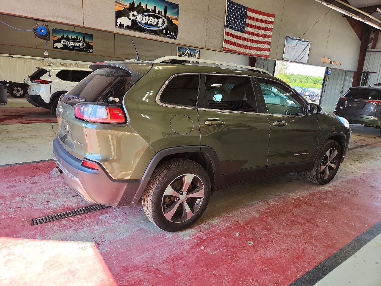 1C4PJMDX4KD317043 2019 JEEP CHEROKEE photo no. 3