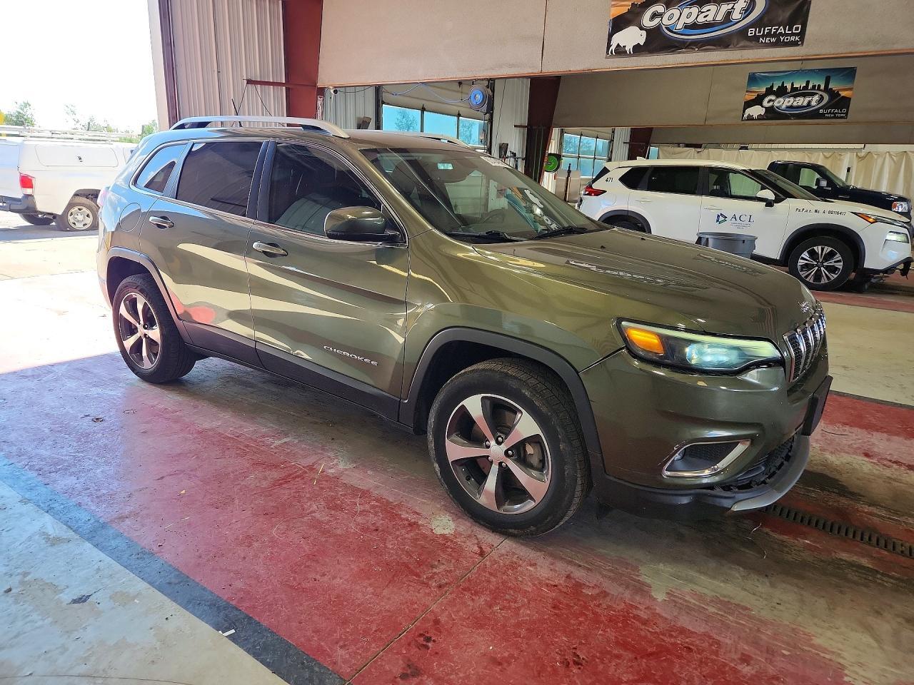 1C4PJMDX4KD317043 2019 JEEP CHEROKEE photo no. 4