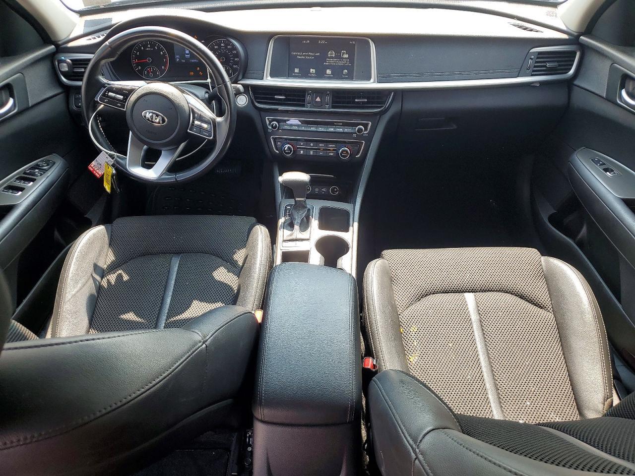 2019 KIA OPTIMA S — Фото 8 из 12