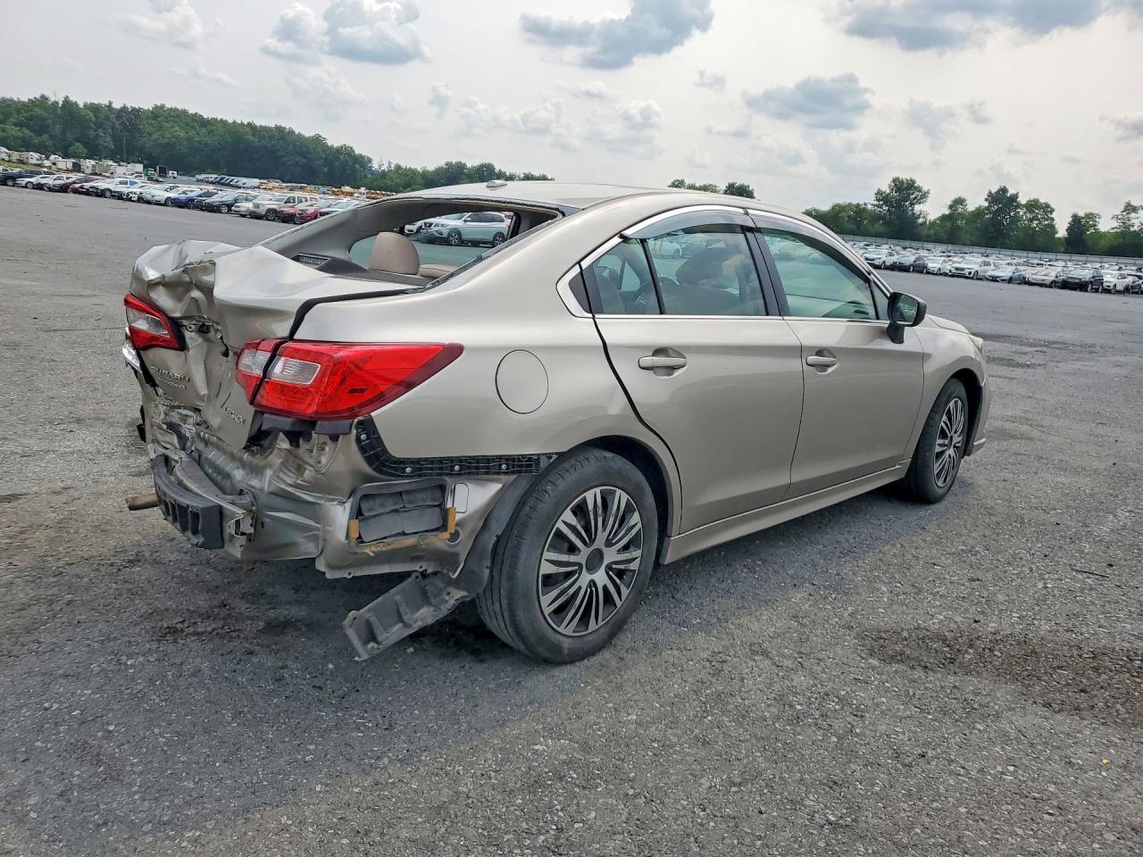 2019 SUBARU LEGACY 2.5I — Фото 3 из 12
