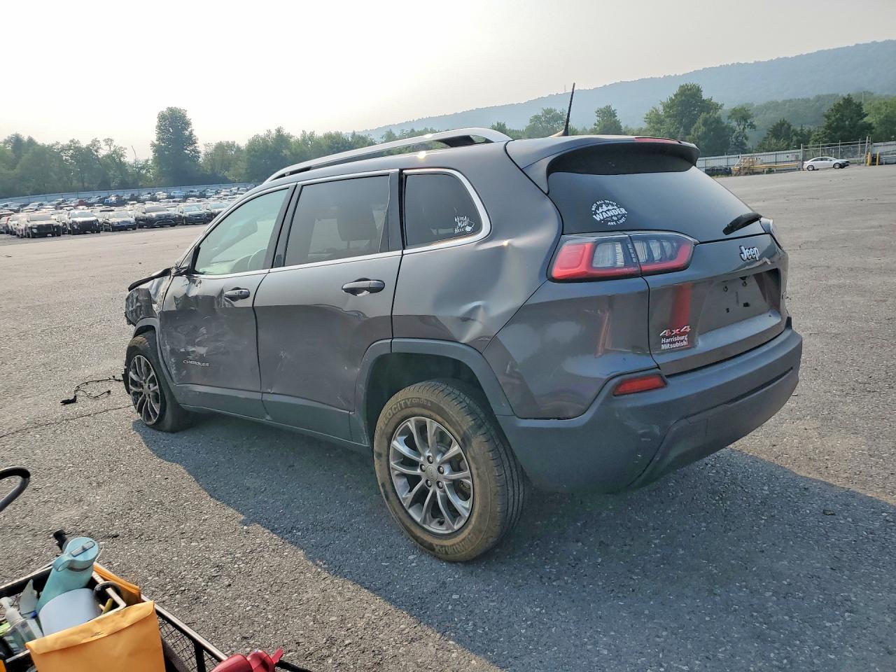 2019 JEEP CHEROKEE LATITUDE PLUS — Фото 2 из 12