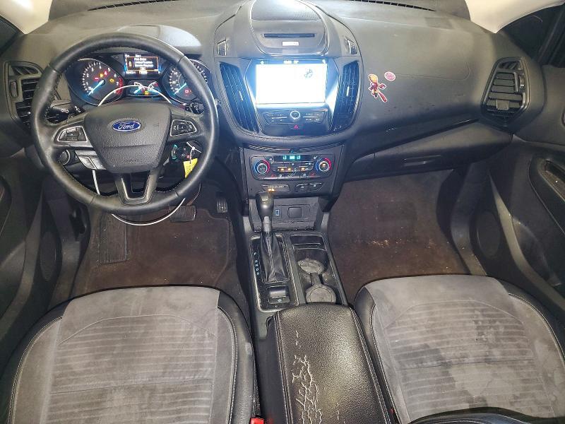 2017 FORD ESCAPE SE — Фото 8 из 13