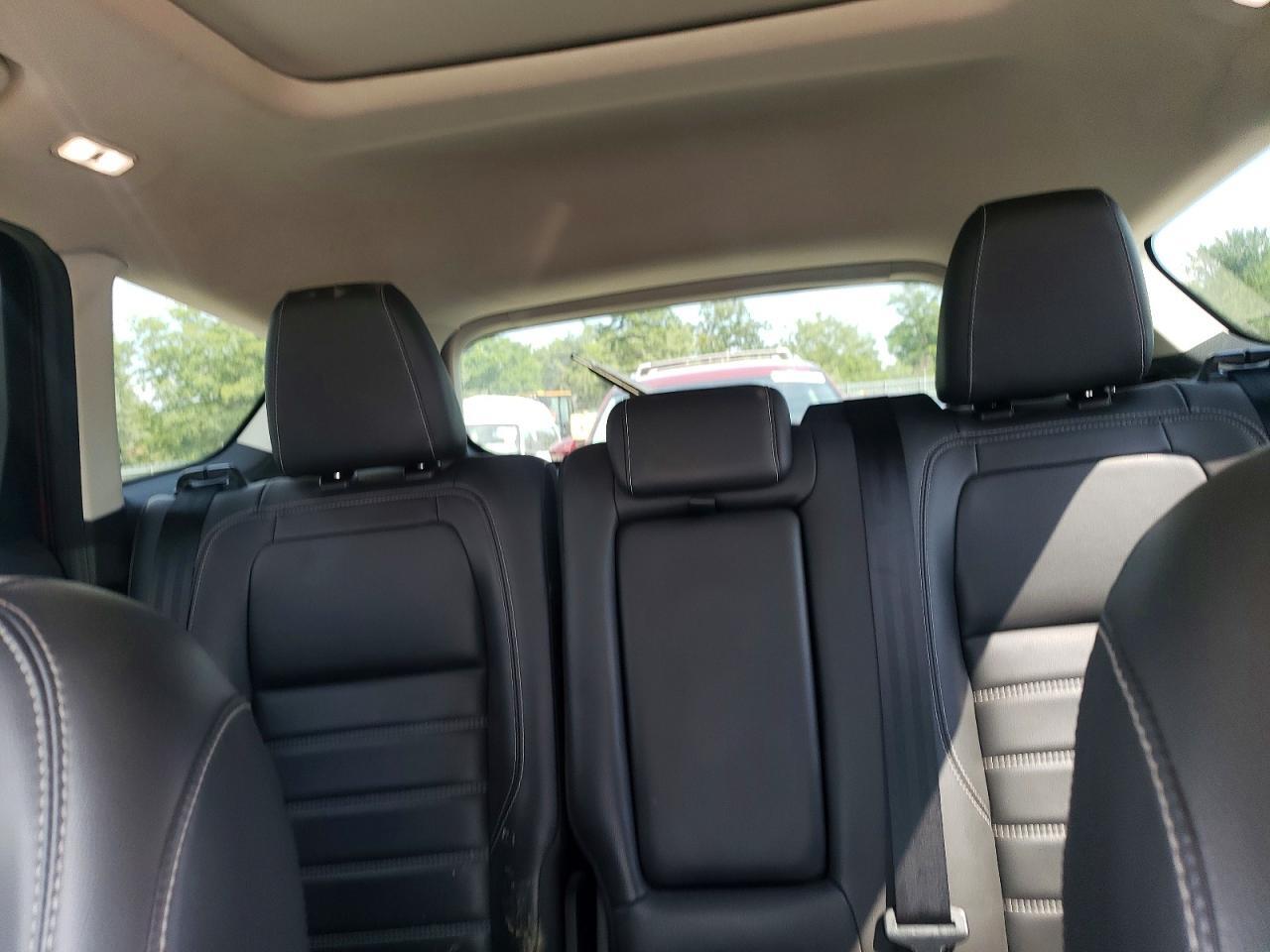 2019 FORD ESCAPE SEL — Фото 10 из 14