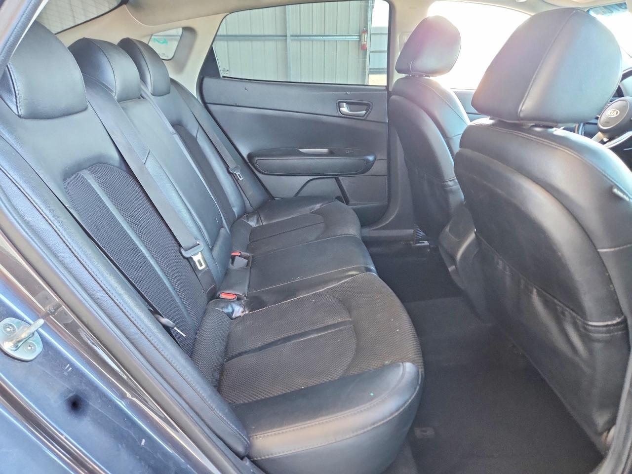 5XXGT4L34KG330583 2019 KIA OPTIMA photo no. 10