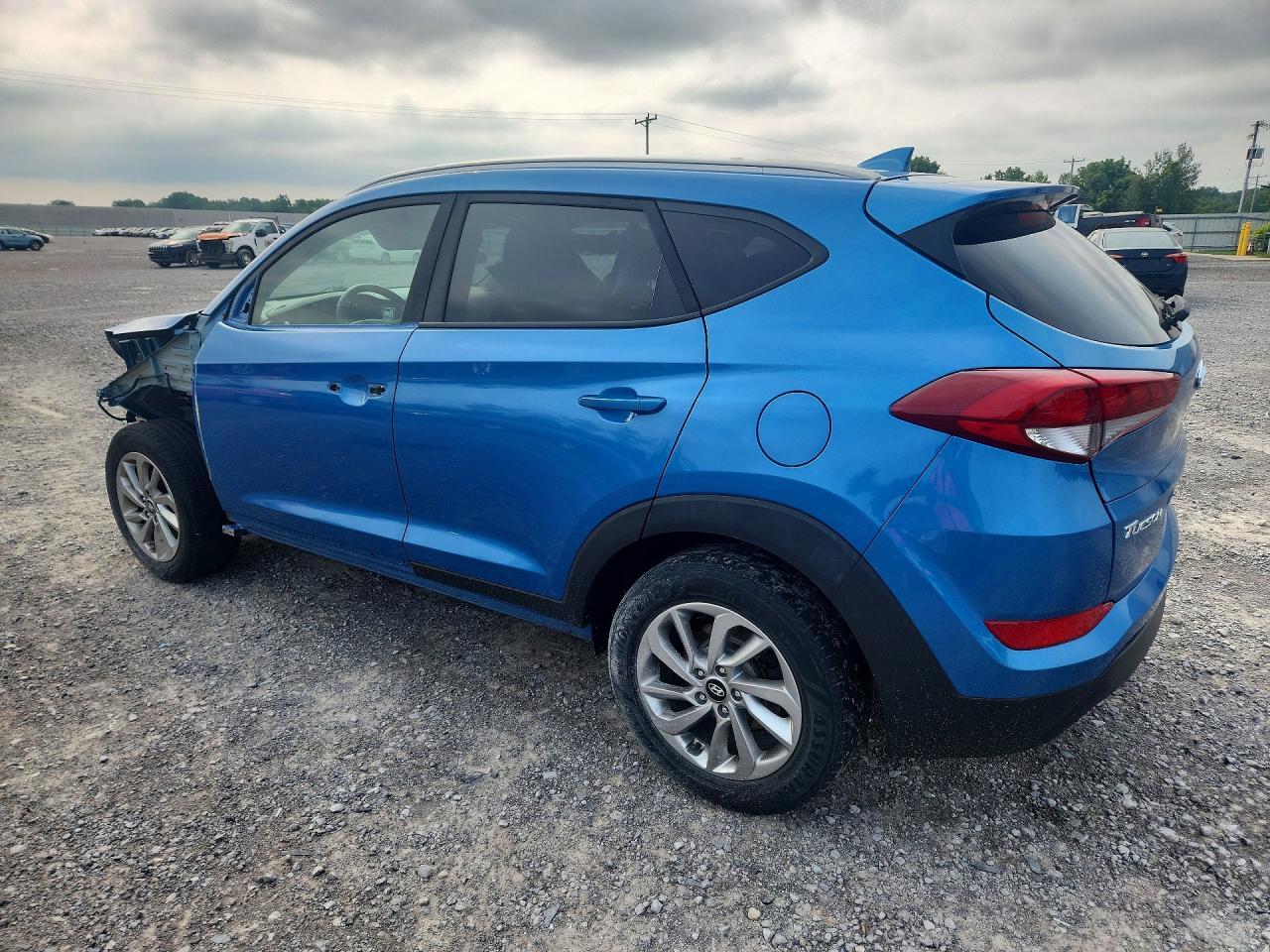 KM8J3CA44JU735004 2018 HYUNDAI TUCSON photo no. 2