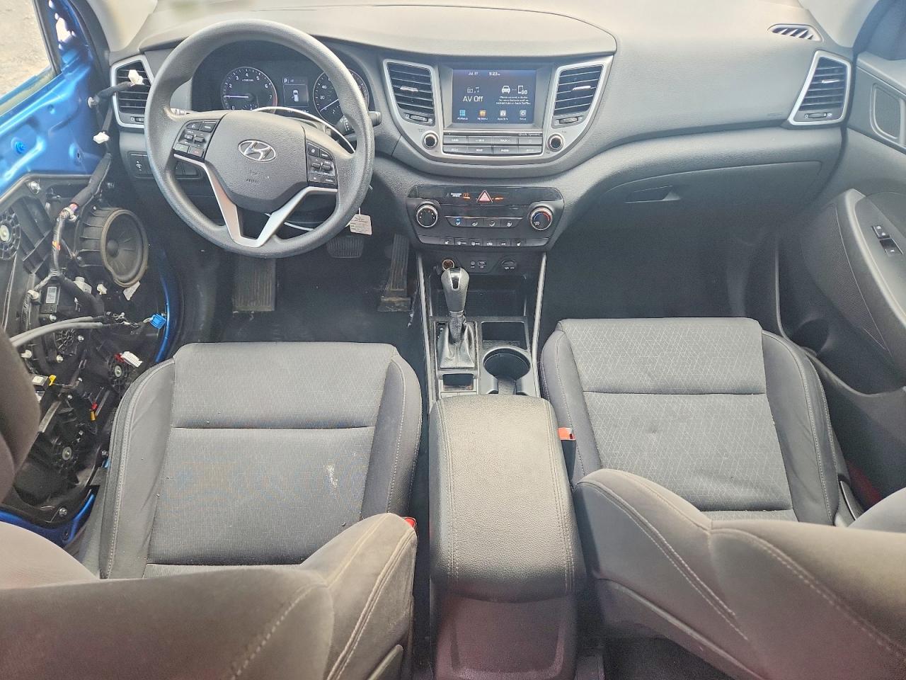 KM8J3CA44JU735004 2018 HYUNDAI TUCSON photo no. 8