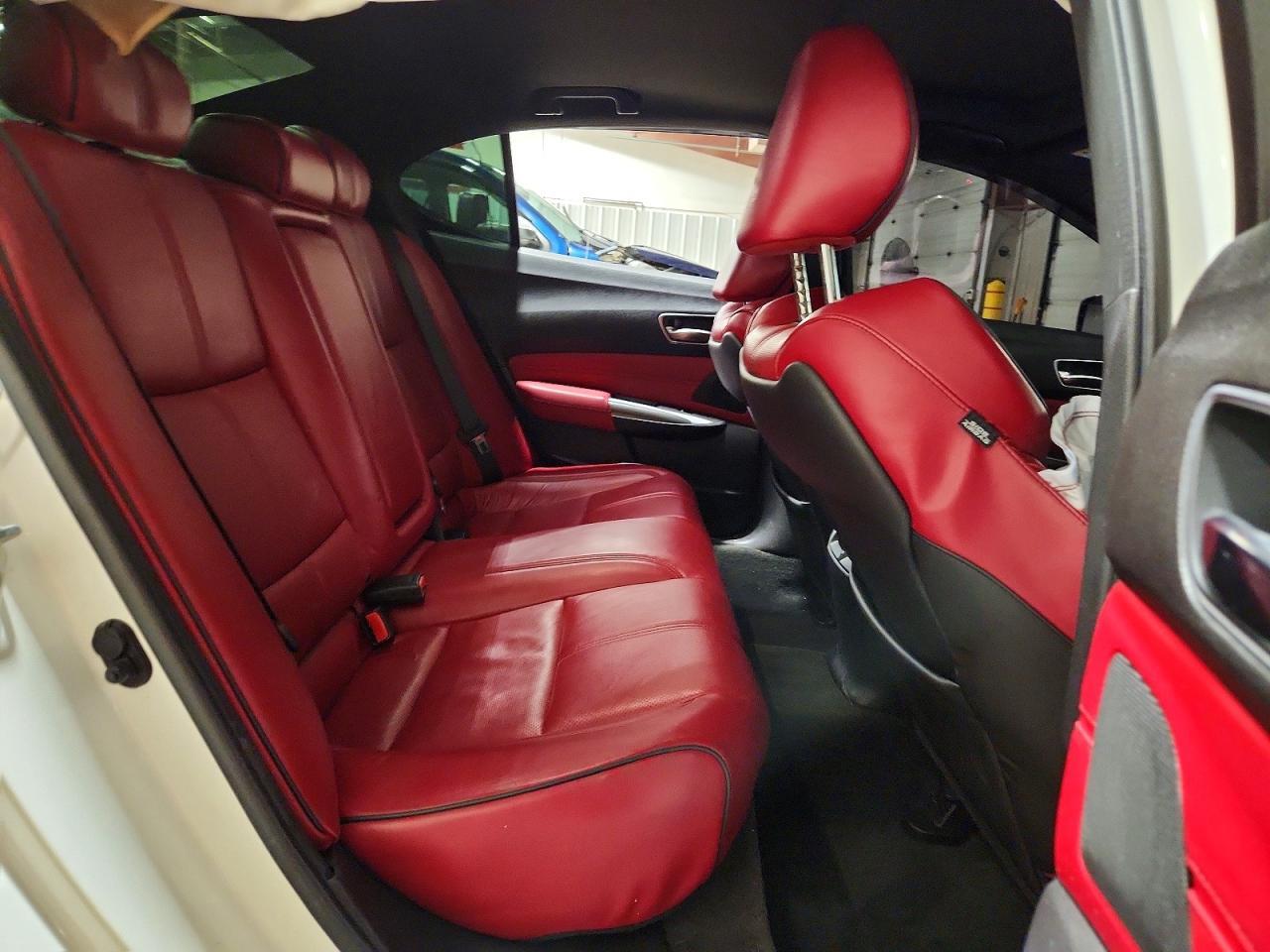 2018 ACURA TLX TECH+A — Фото 10 из 13