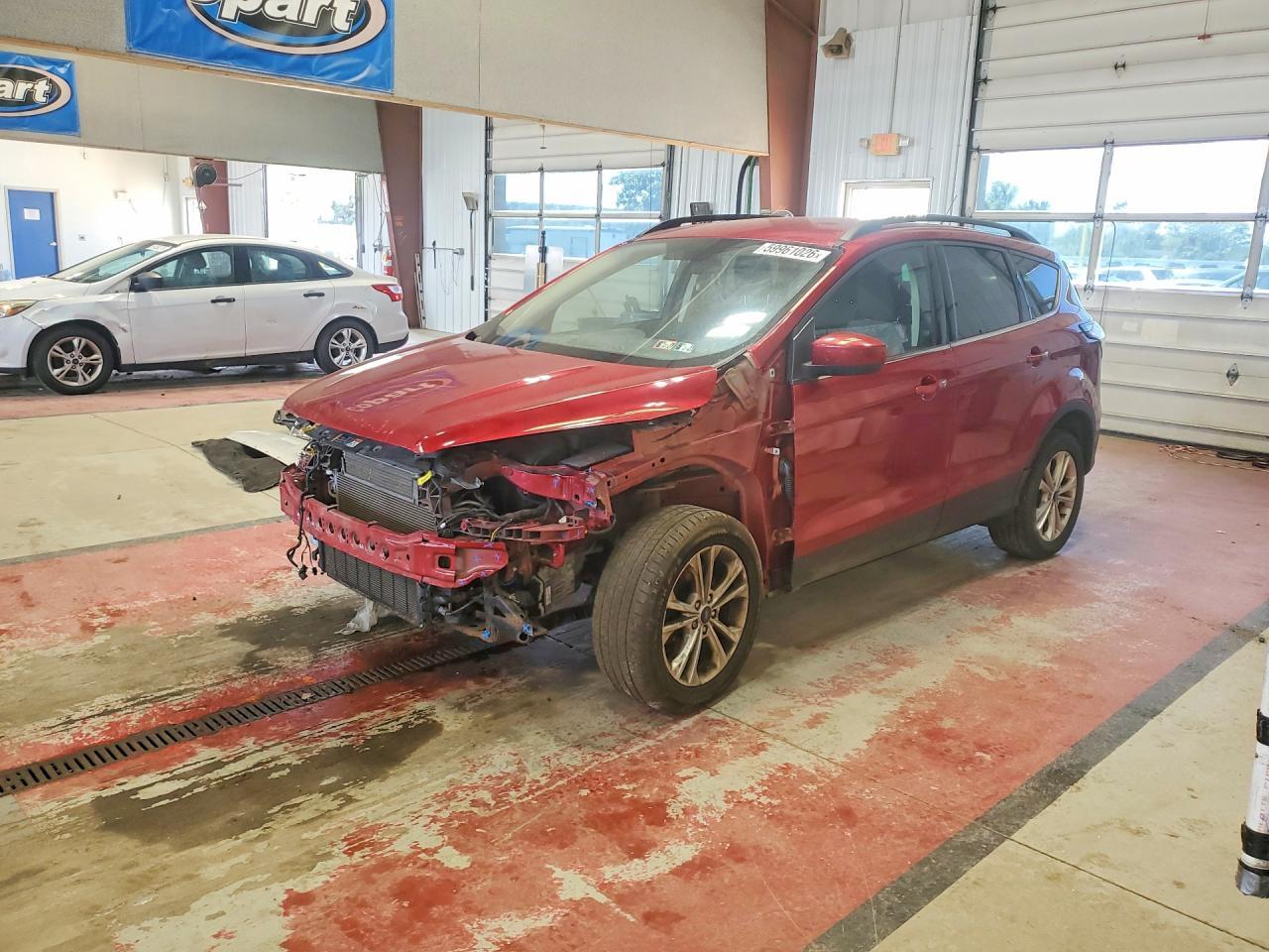 1FMCU9GD5JUA01729 2018 FORD ESCAPE photo no. 1