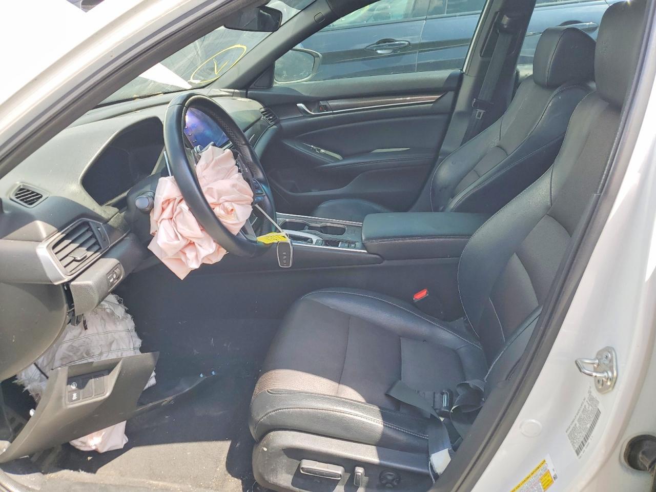 1HGCV1F39JA165256 2018 HONDA ACCORD photo no. 7