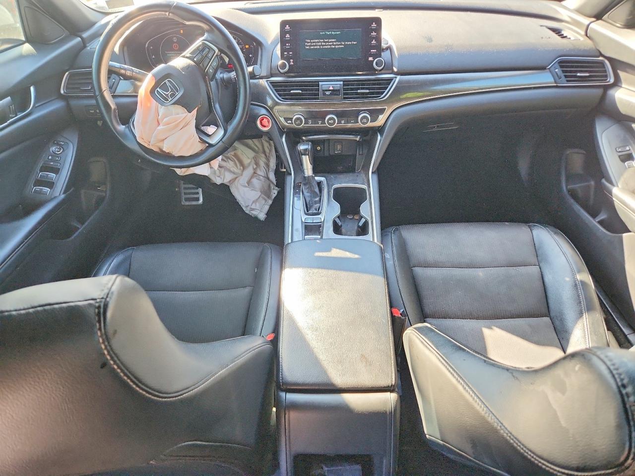 1HGCV1F39JA165256 2018 HONDA ACCORD photo no. 8