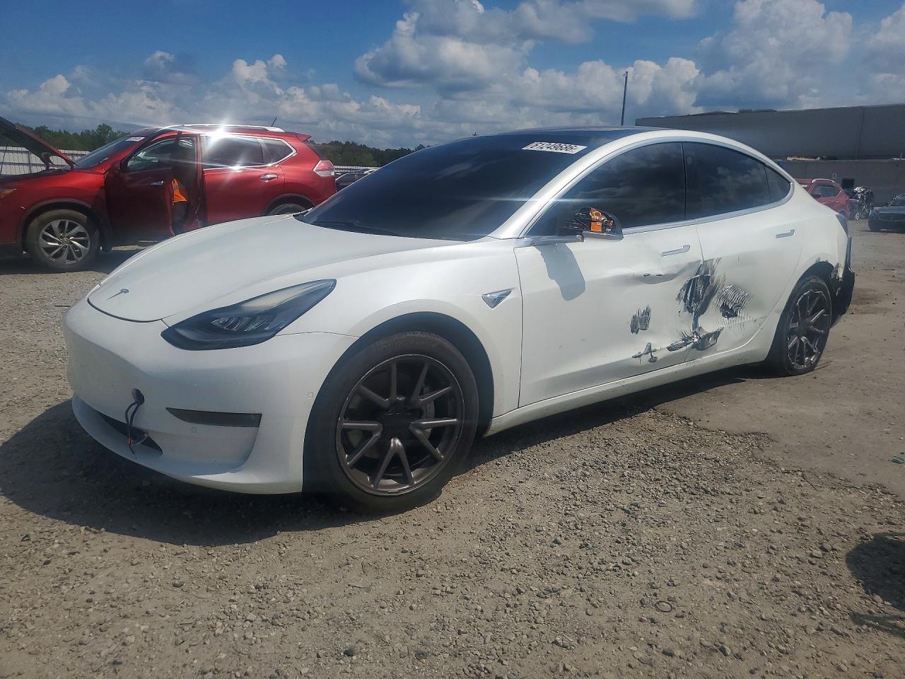 5YJ3E1EA4JF161539 2018 TESLA MODEL 3 photo no. 1