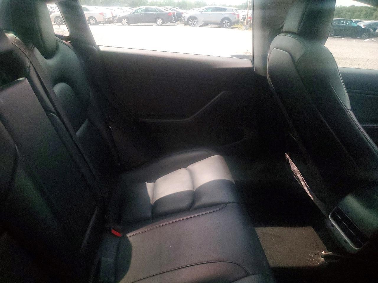 5YJ3E1EA4JF161539 2018 TESLA MODEL 3 photo no. 10