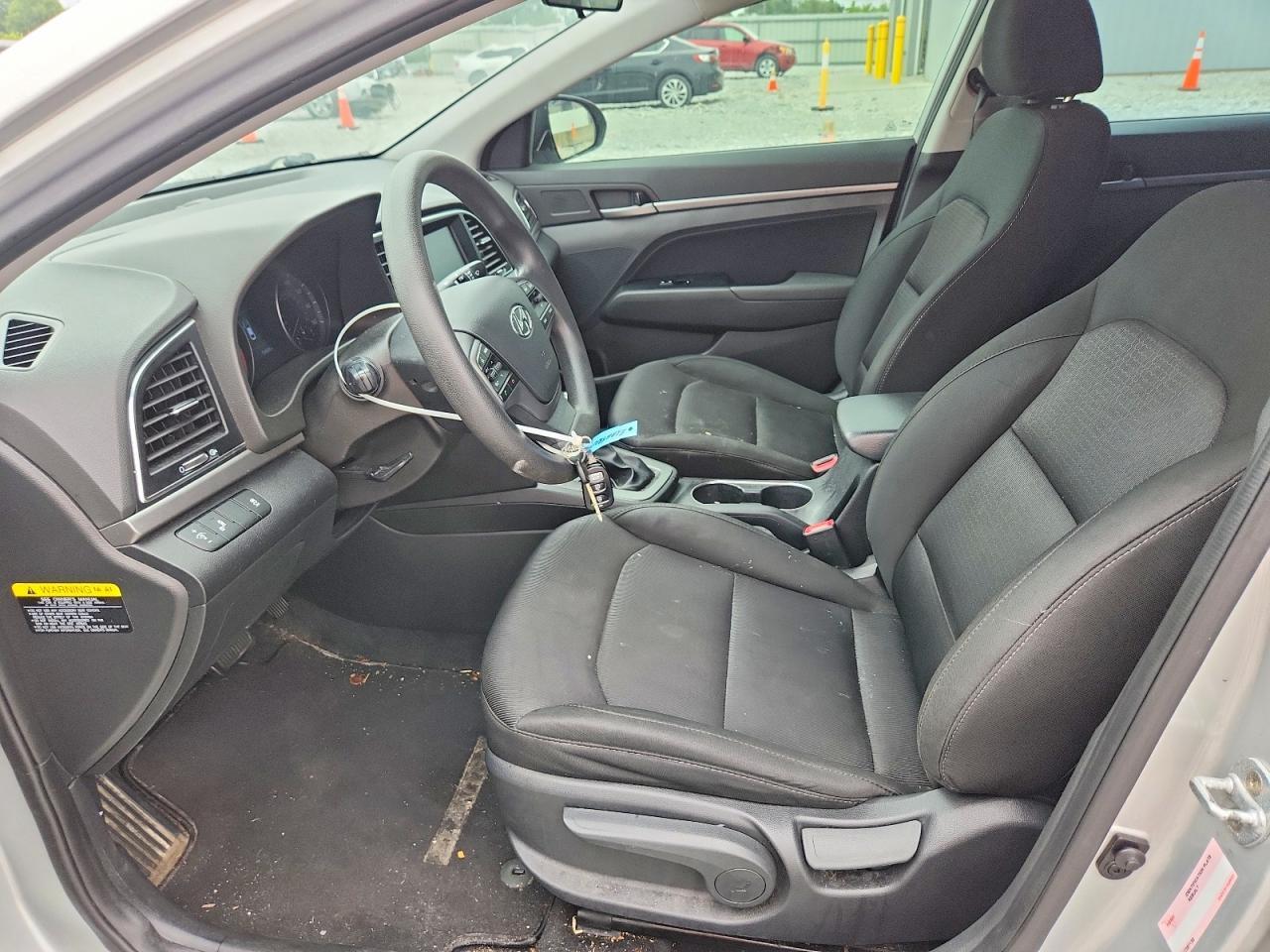 2018 HYUNDAI ELANTRA SEL — Фото 7 из 12