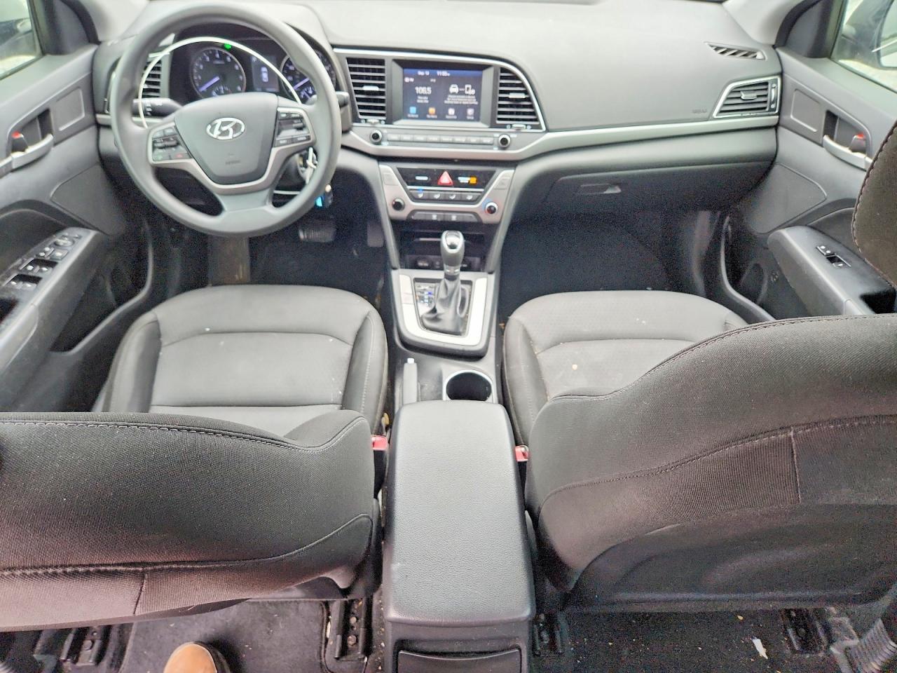 2018 HYUNDAI ELANTRA SEL — Фото 8 из 12