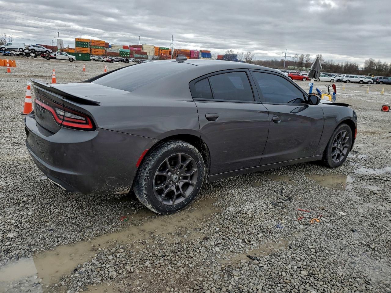 2C3CDXJG8JH330721 2018 DODGE CHARGER photo no. 3