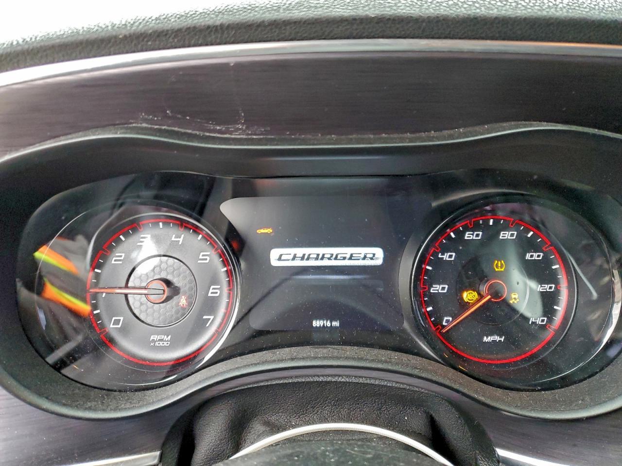 2C3CDXJG8JH330721 2018 DODGE CHARGER photo no. 9