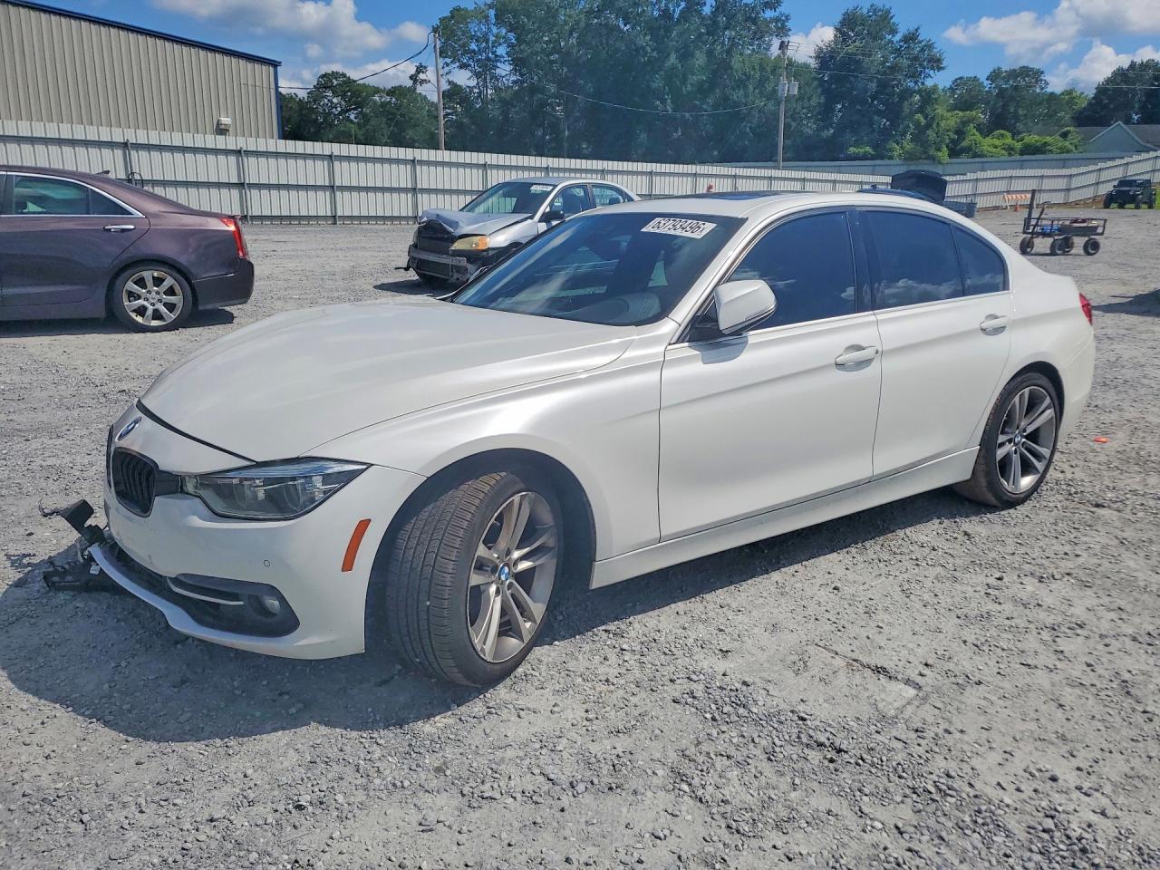 WBA8B9C51JEE80823 2018 BMW 330 photo no. 1