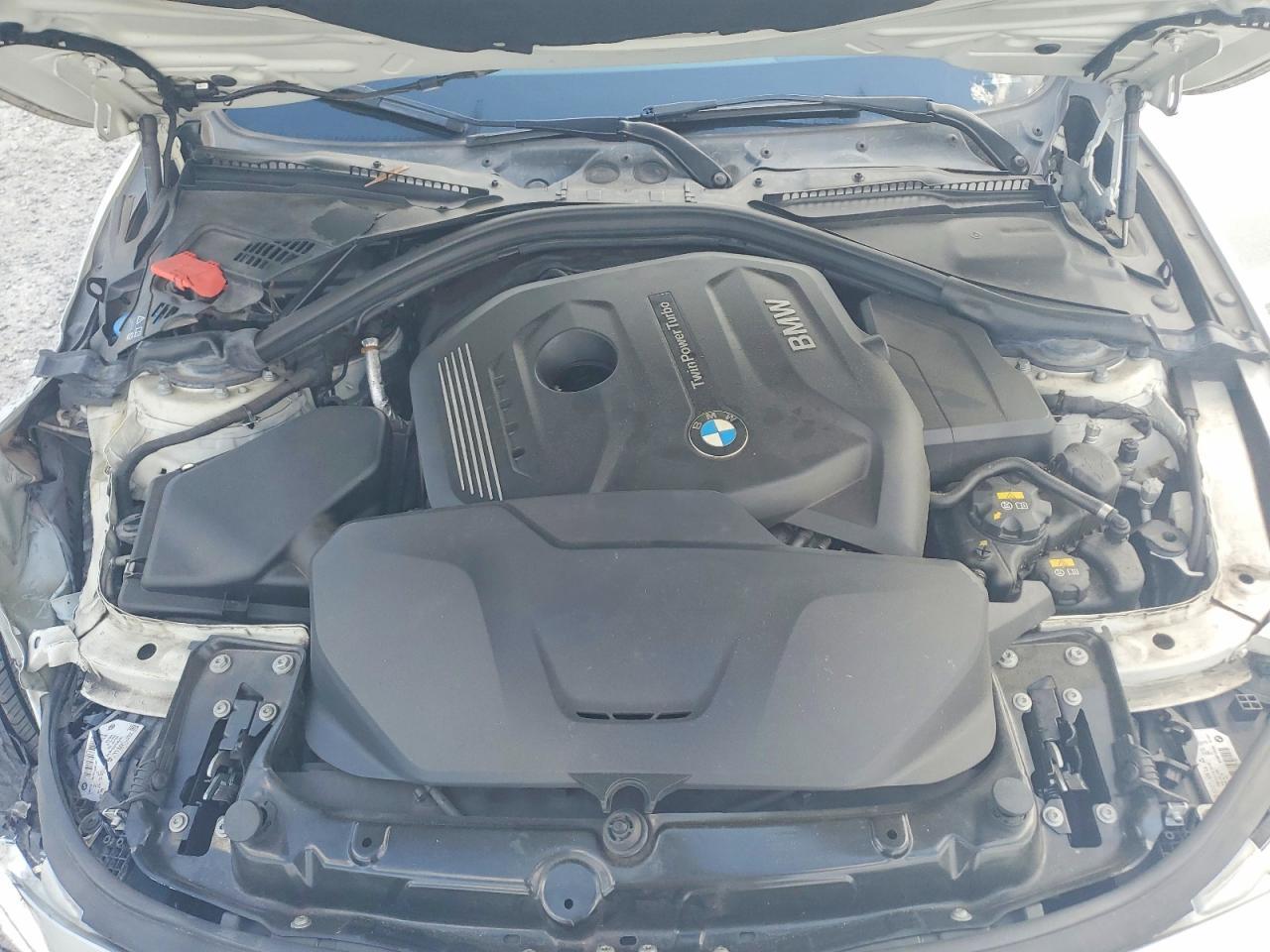 WBA8B9C51JEE80823 2018 BMW 330 photo no. 11