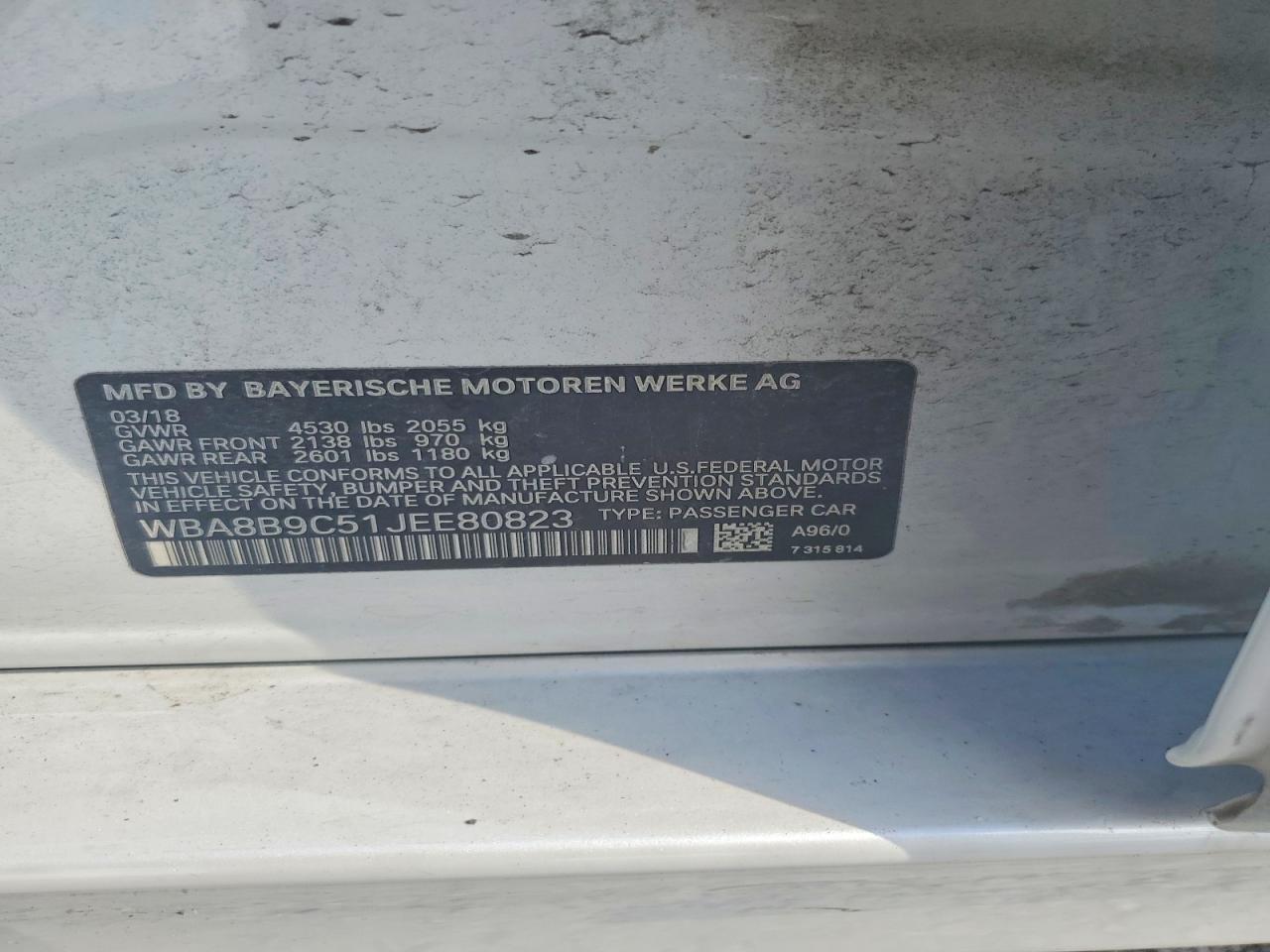 WBA8B9C51JEE80823 2018 BMW 330 photo no. 12
