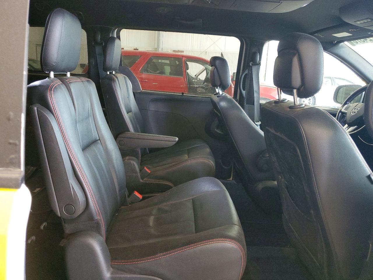 2018 DODGE GRAND CARAVAN GT — Фото 11 из 13